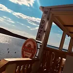 Bed and breakfast Meduza 3*