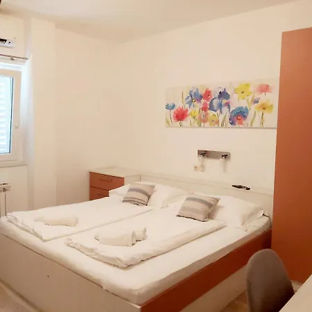 Bed & Breakfast Meduza Barbat na Rabu